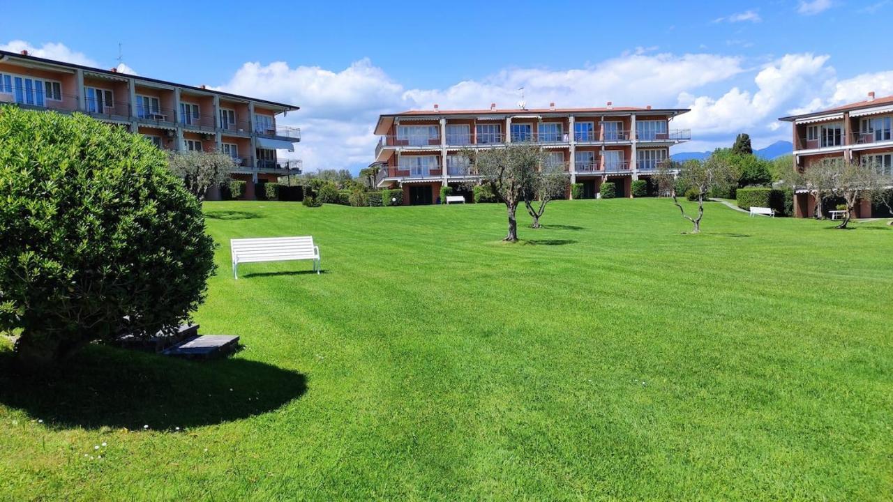 On The Beach Lake View Manerba del Garda Exterior foto