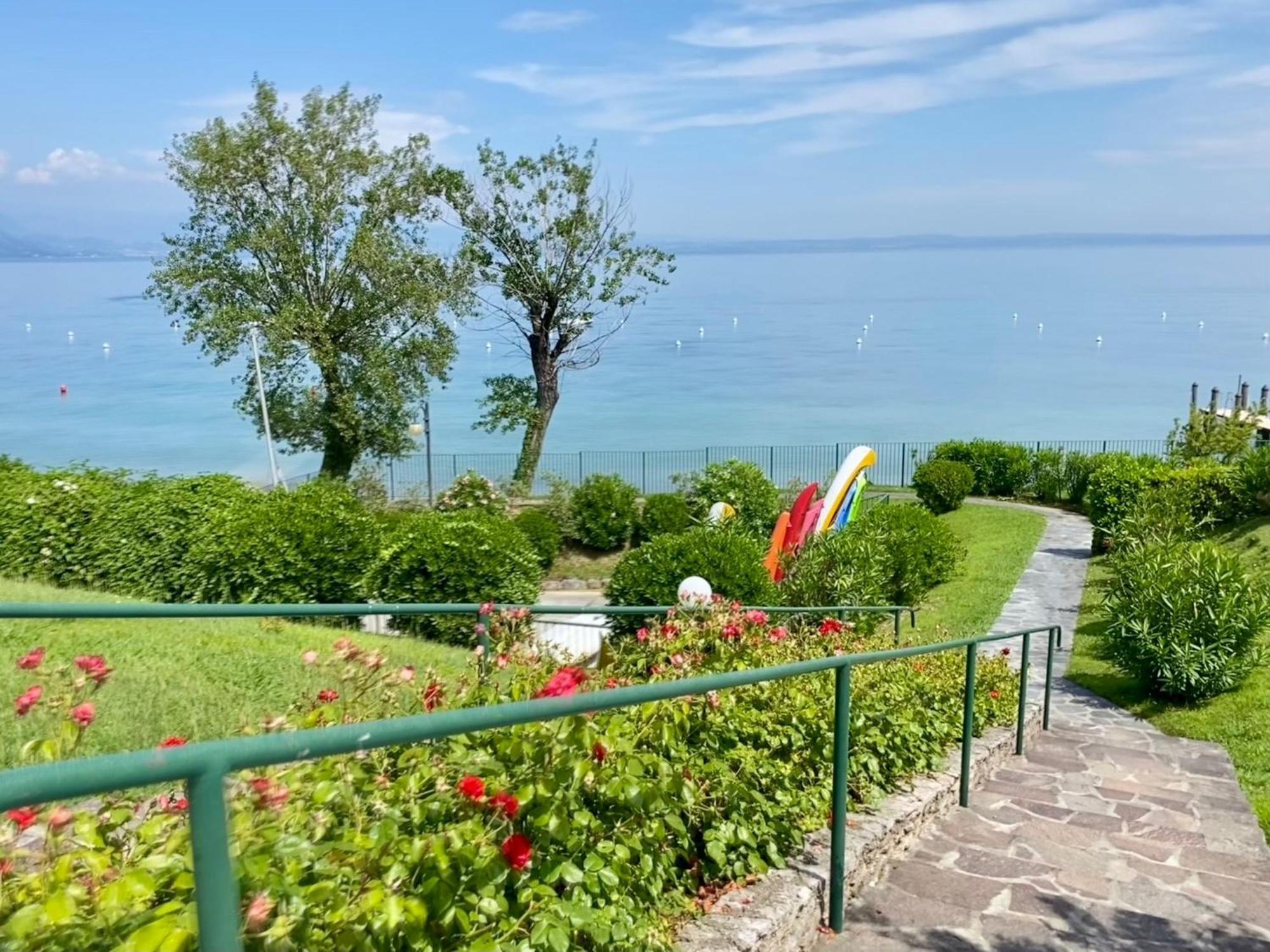 On The Beach Lake View Manerba del Garda Exterior foto